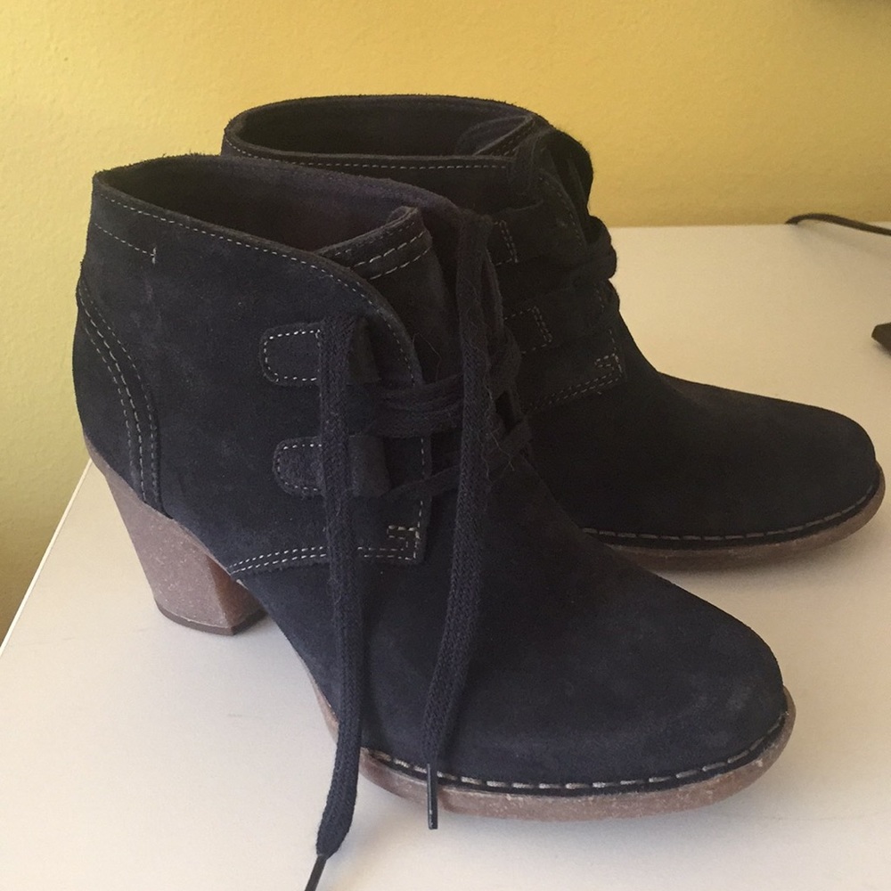 Clark’s navy booties